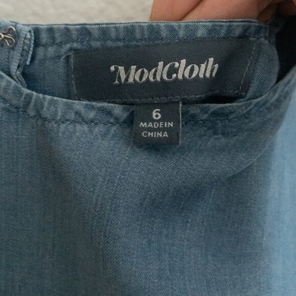 Modcloth Blue Chambray Lyocell Size Small - Picture 4 of 6